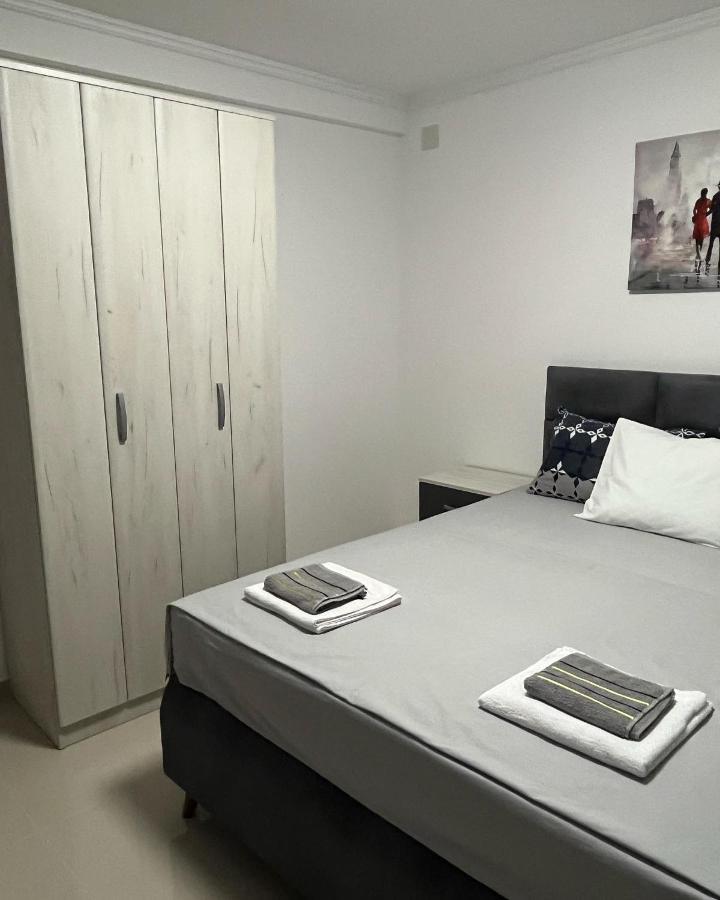 Apartments Masimo ドニ・シュトイ エクステリア 写真